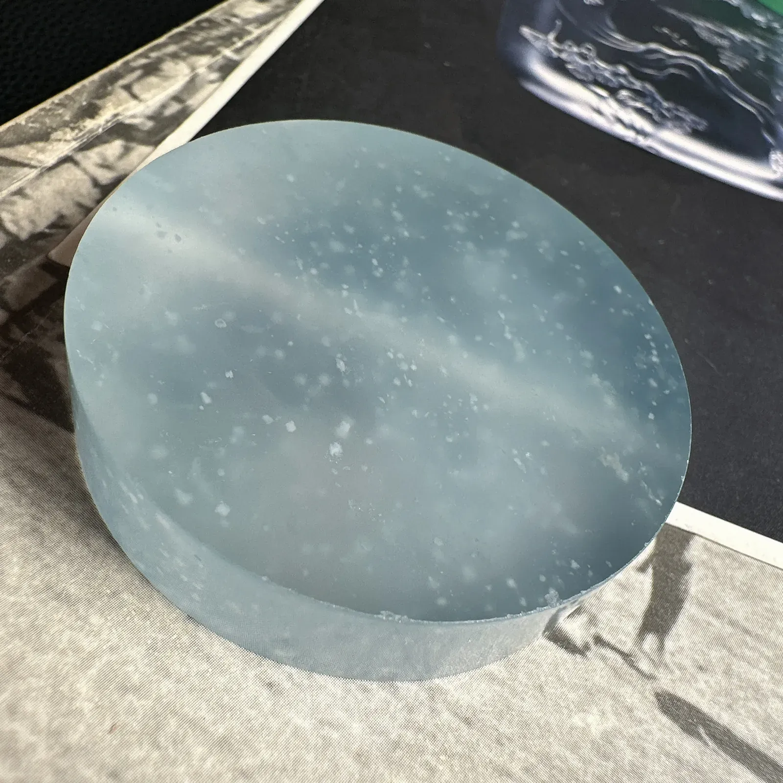 【雪花棉】玻璃种飘雪花棉大手镯心，冰感十足，通透闪亮，老坑料，难得一见的高品质手镯心。