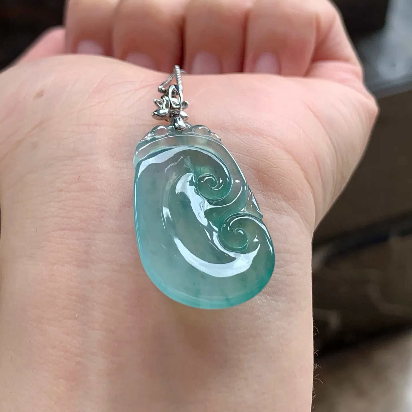 冰种飘花如意
事事如意～