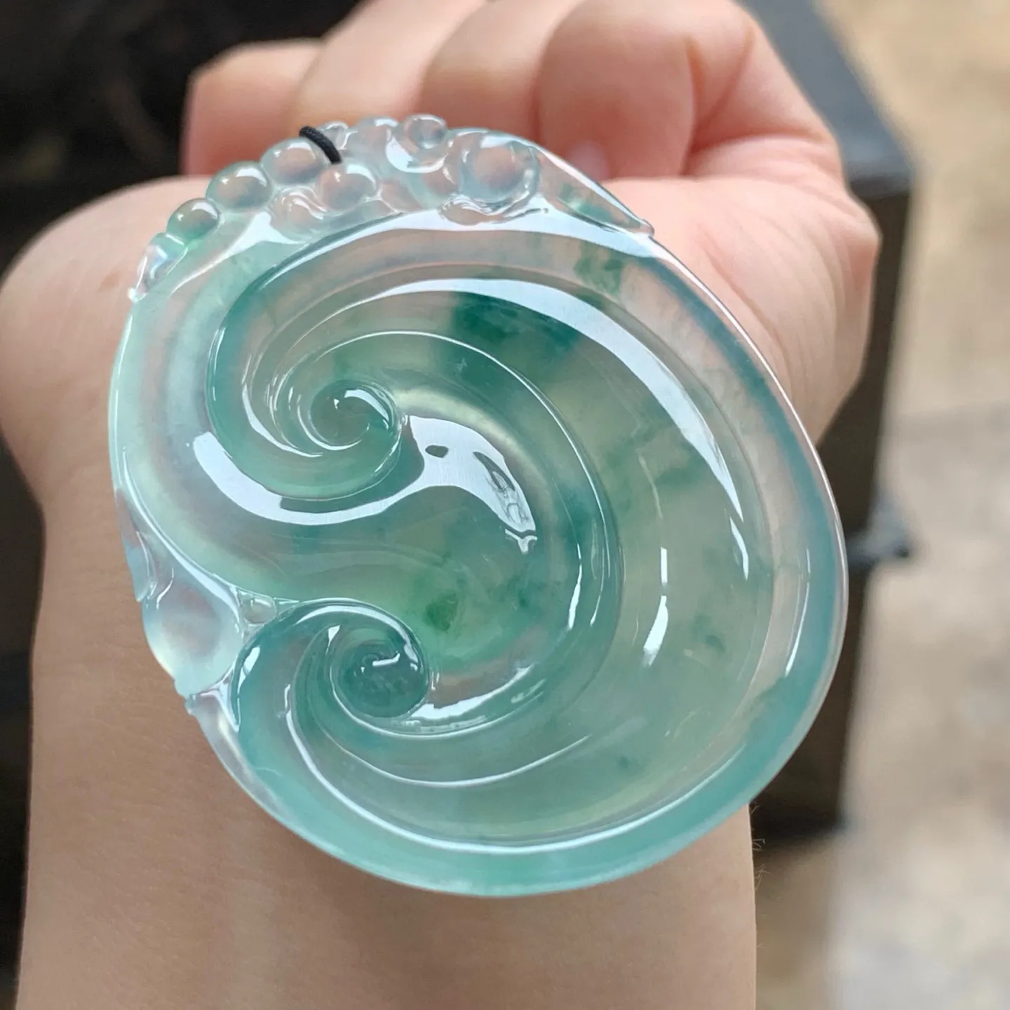 冰晴飘花如意
佩戴大气～