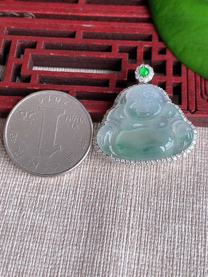 a货翡翠老坑冰种18K金伴钻镶嵌飘花佛公吊坠 尺寸28×28.3×8裸石20×25.8mm 重量5.95g 0610