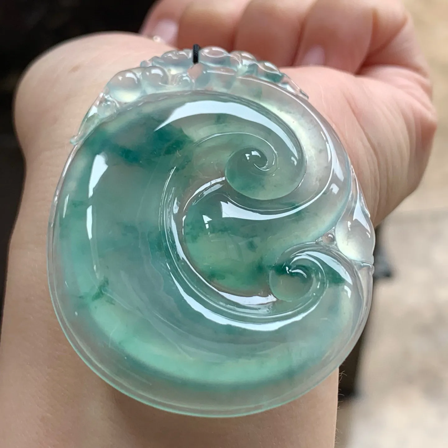 冰晴飘花如意
佩戴大气～