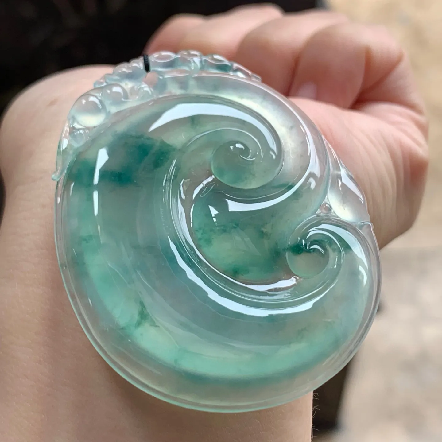 冰晴飘花如意
佩戴大气～