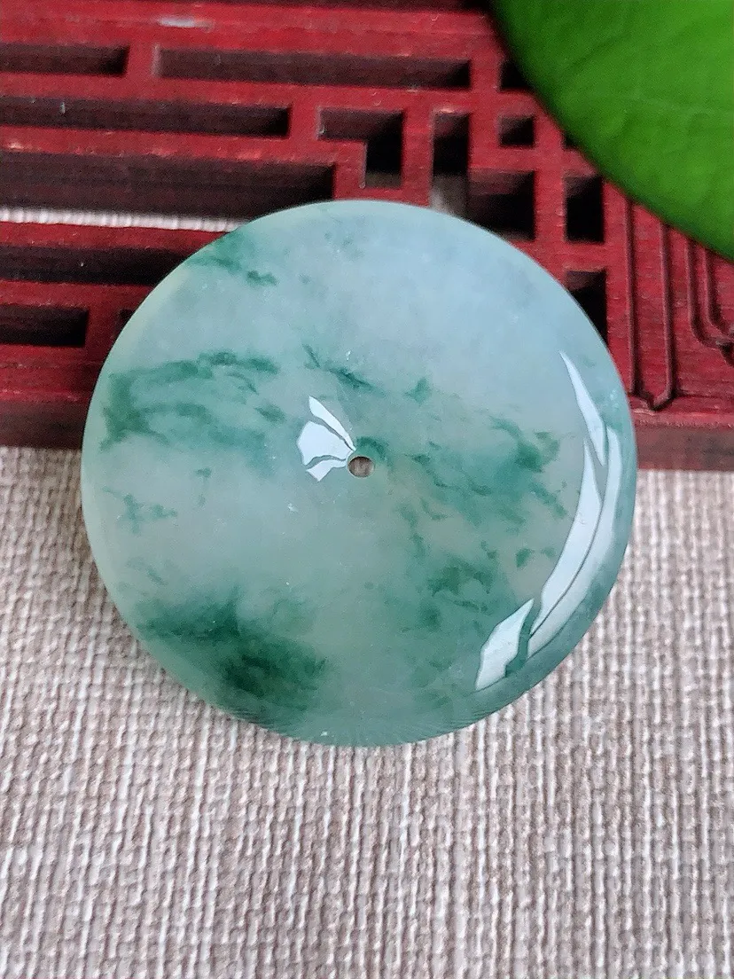 a货翡翠老坑冰种飘花平安扣吊坠 尺寸32.3×6mm 重量13.79g 0610