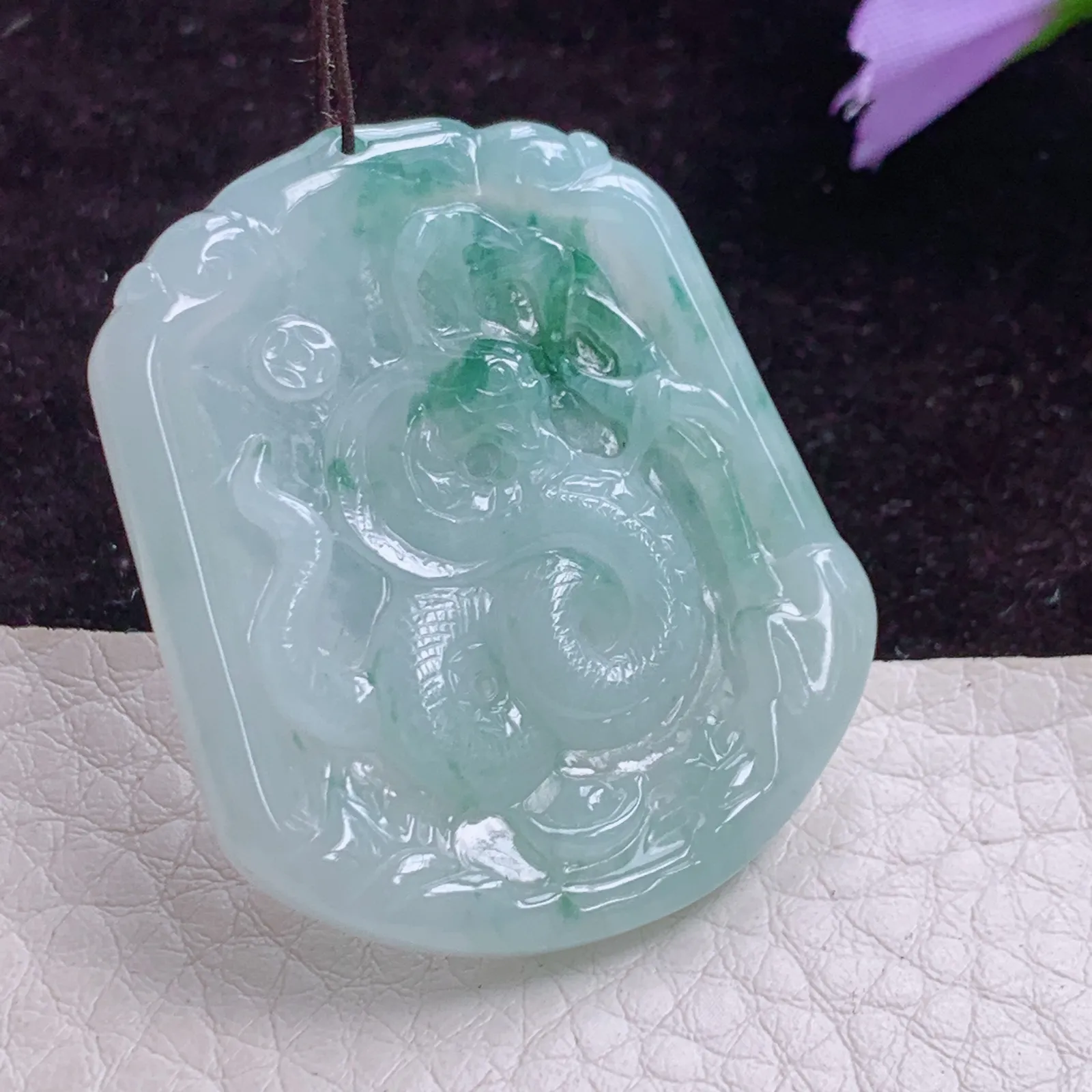 yn实拍39.5*33.5*4.4老坑精雕飘花腰缠万贯 翡翠生肖蛇玉吊坠 玉挂件