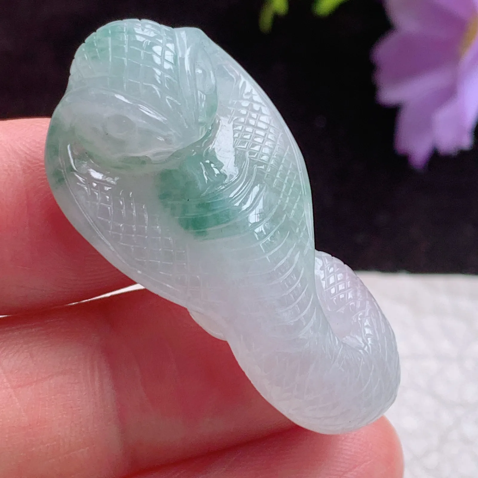 ajj实拍39*20*11老坑精雕飘花生动蛇 腰缠万贯玉吊坠 玉挂件
