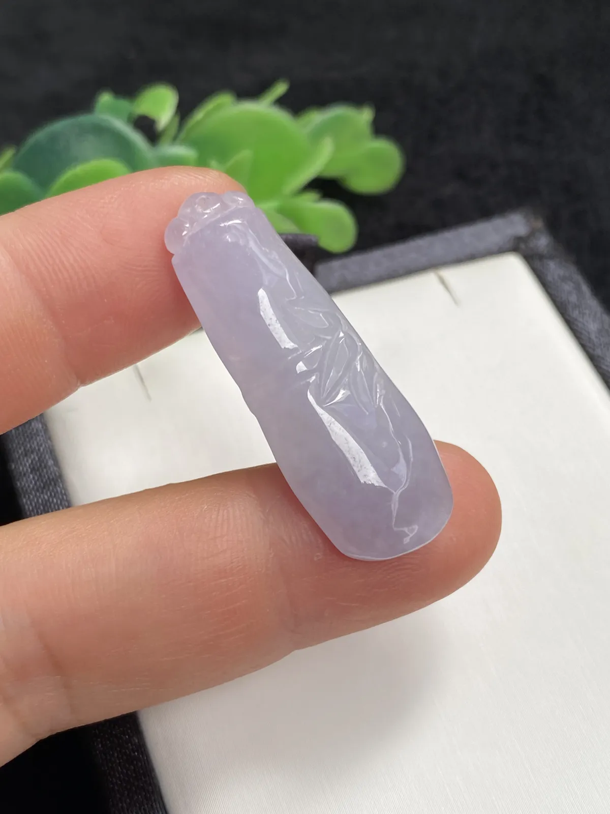 推荐【冰紫竹节】节节高升，无纹裂，水润冰透，细腻，种老，紫色浓郁，超值～～