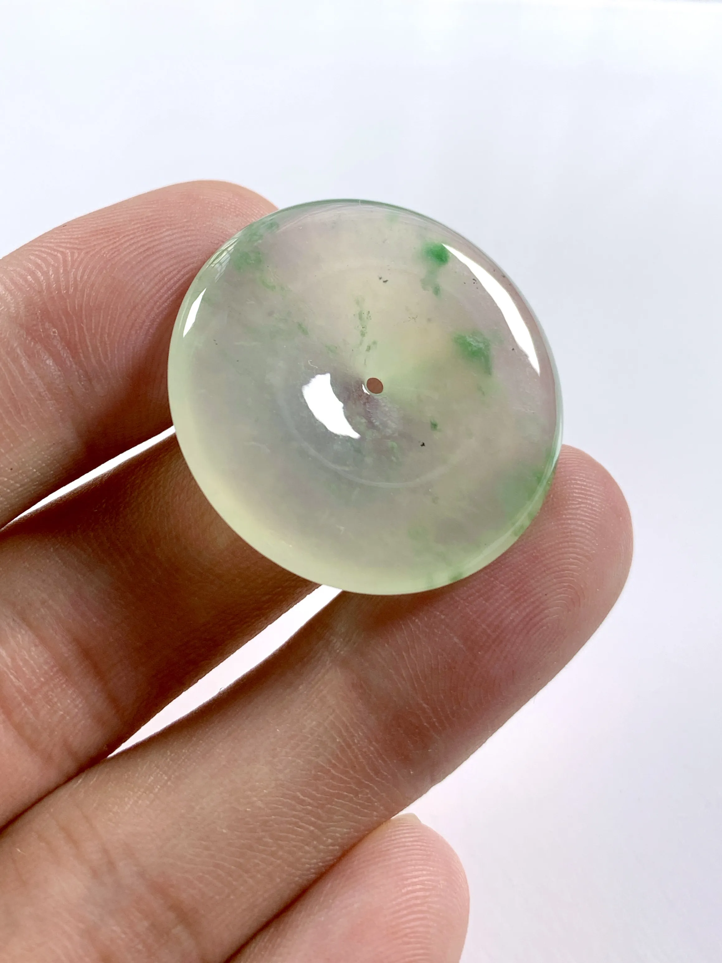 缅甸天然翡翠A货，冰种起胶飘绿平安扣吊坠挂件，尺寸：30.9/5.5mm