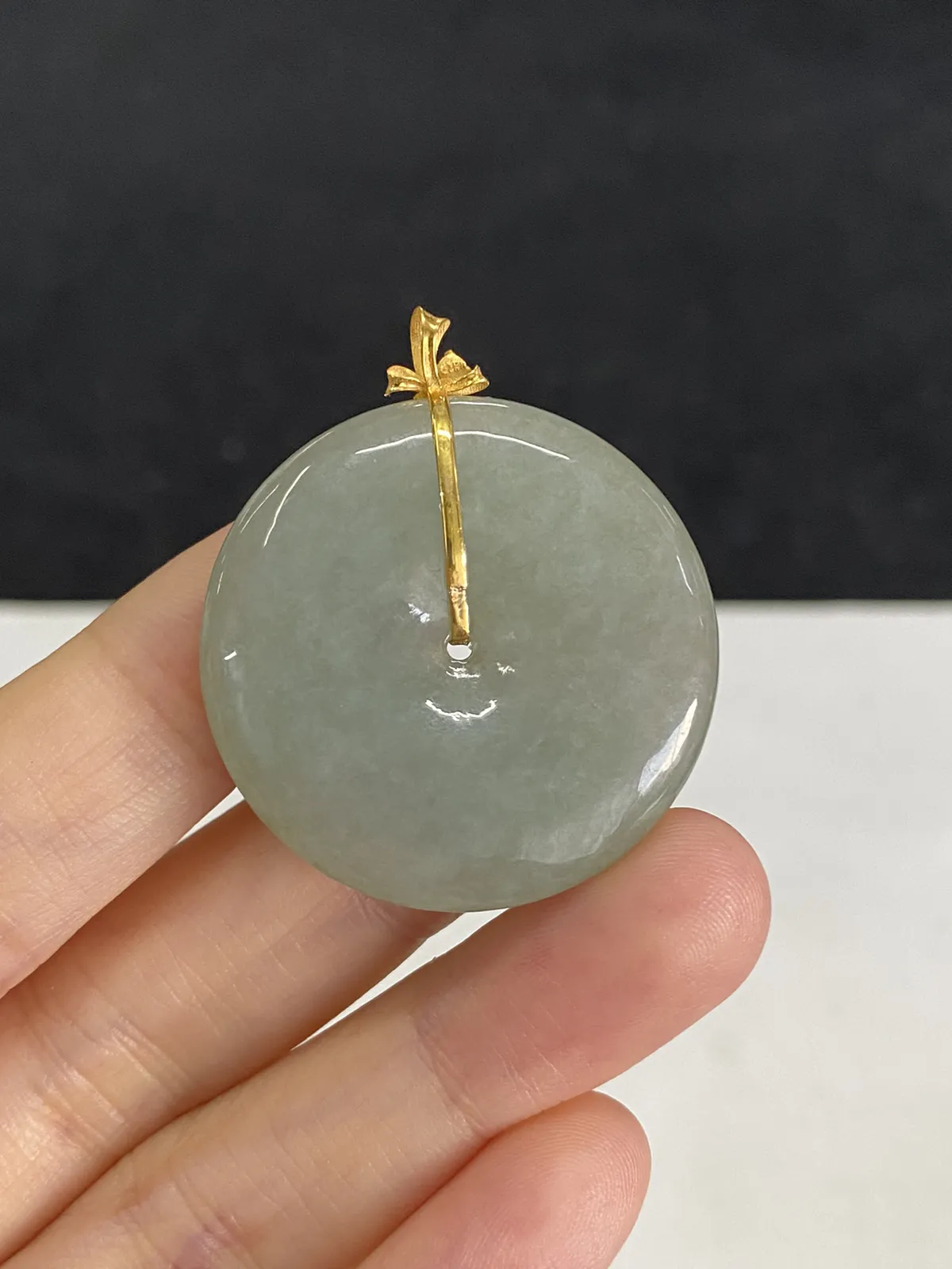 翡翠平安扣，印记：G18K,伴钻石