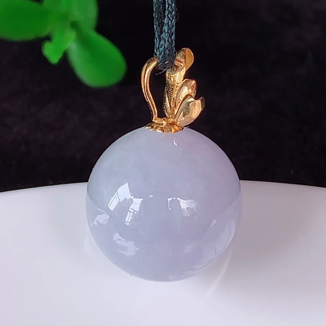 自然光实拍，18k金镶嵌冰润冰糯种紫罗兰翡翠转运珠圆珠吊坠，沁人心脾，精致典雅的设计，为佩戴者，增添色彩，送礼自留都是佳品选择！#1.10整体19*裸石12.6