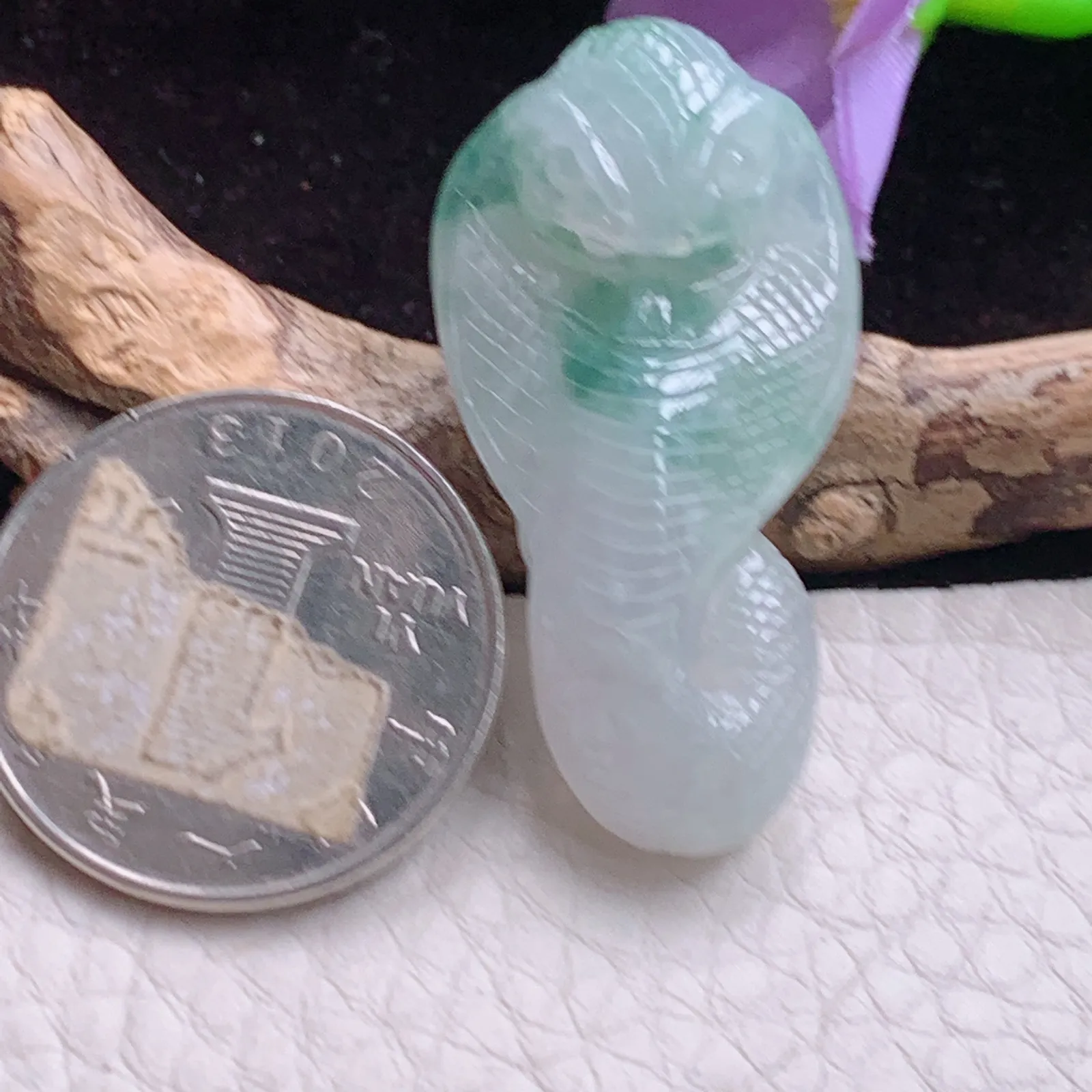 ajj实拍39*20*11老坑精雕飘花生动蛇 腰缠万贯玉吊坠 玉挂件