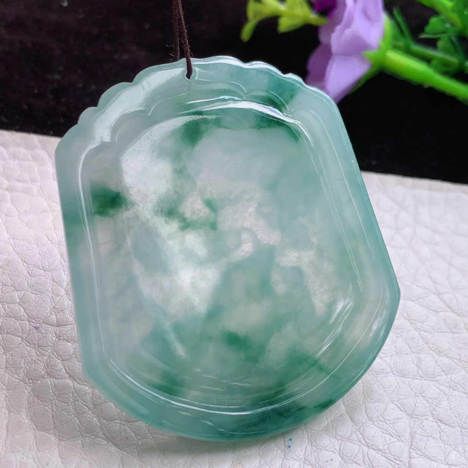 ktj实拍51*45*5.8老坑精雕冰飘花招财老鼠玉吊坠 翡翠生肖鼠玉挂件