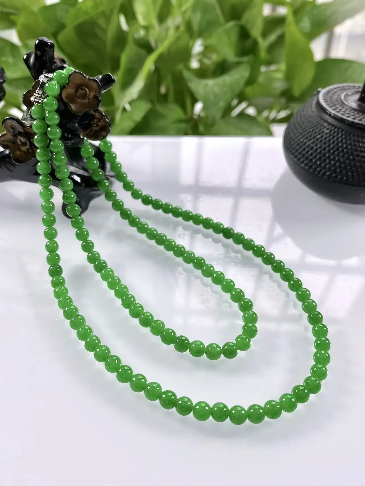 收藏级别，缅甸天然翡翠A货，卡5冰种起胶满绿浓阳绿圆珠项链手链，尺寸：5mm/126颗，长度610m