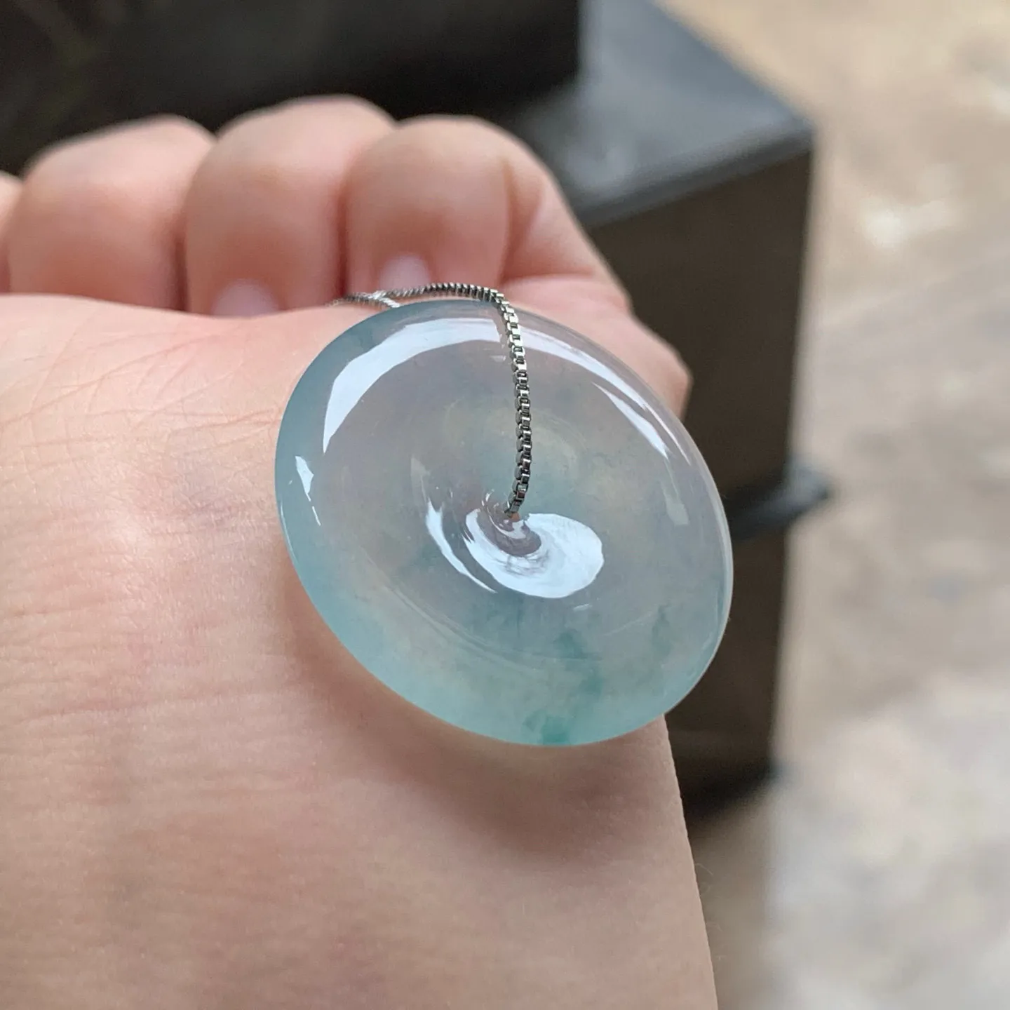冰种飘花平安扣