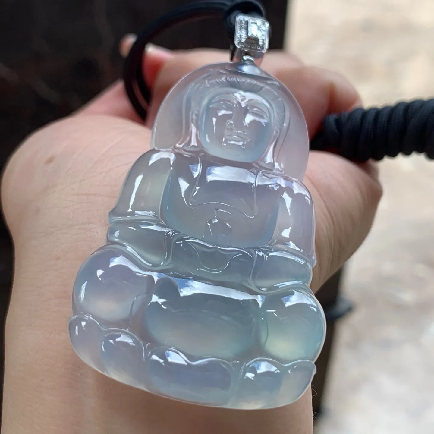 冰种春底观音
佩戴大气～