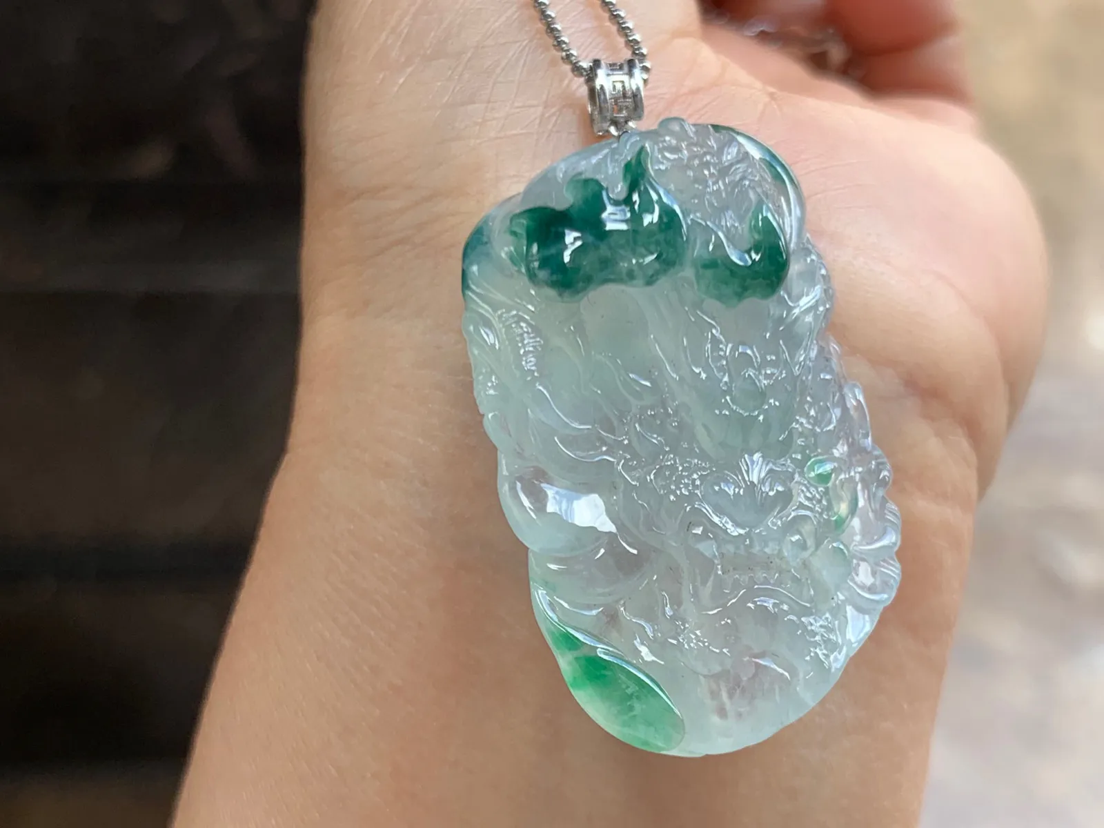 冰种飘花龙头 水润冰透 大气 金扣