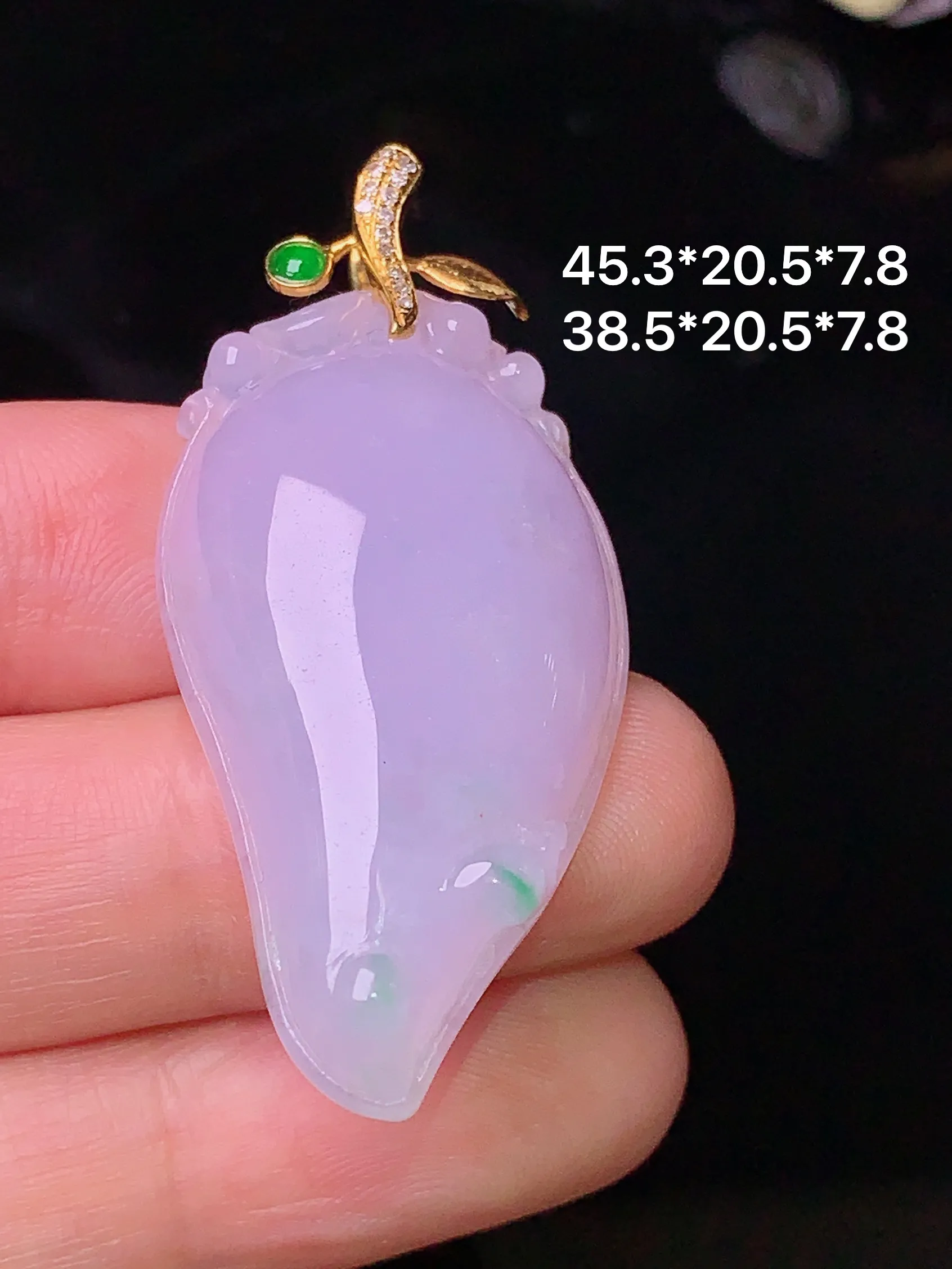18k金钻镶嵌紫罗兰福瓜吊坠 玉质细腻 水润亮眼  整体尺寸45.3*20.5*7.8