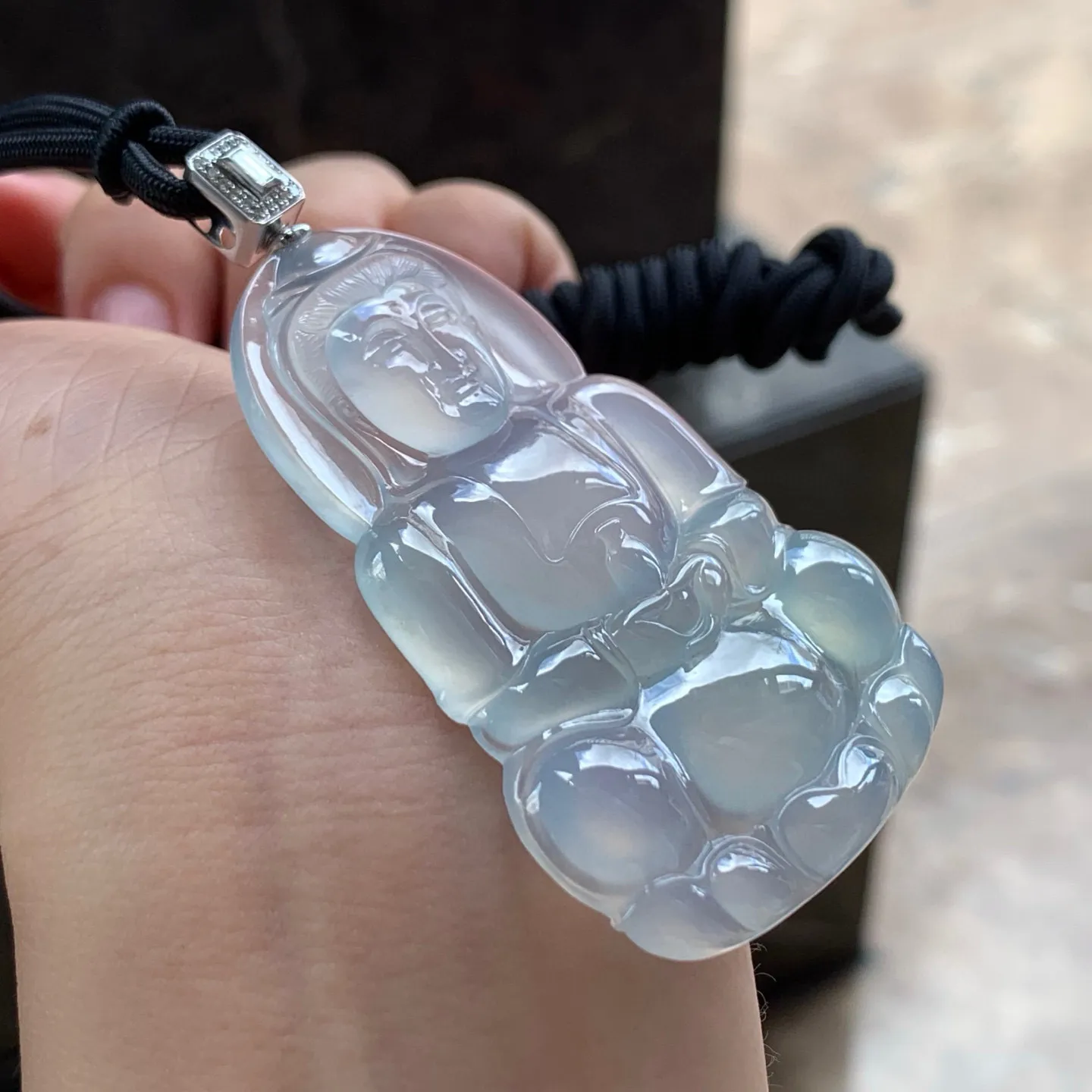 冰种春底观音
佩戴大气～