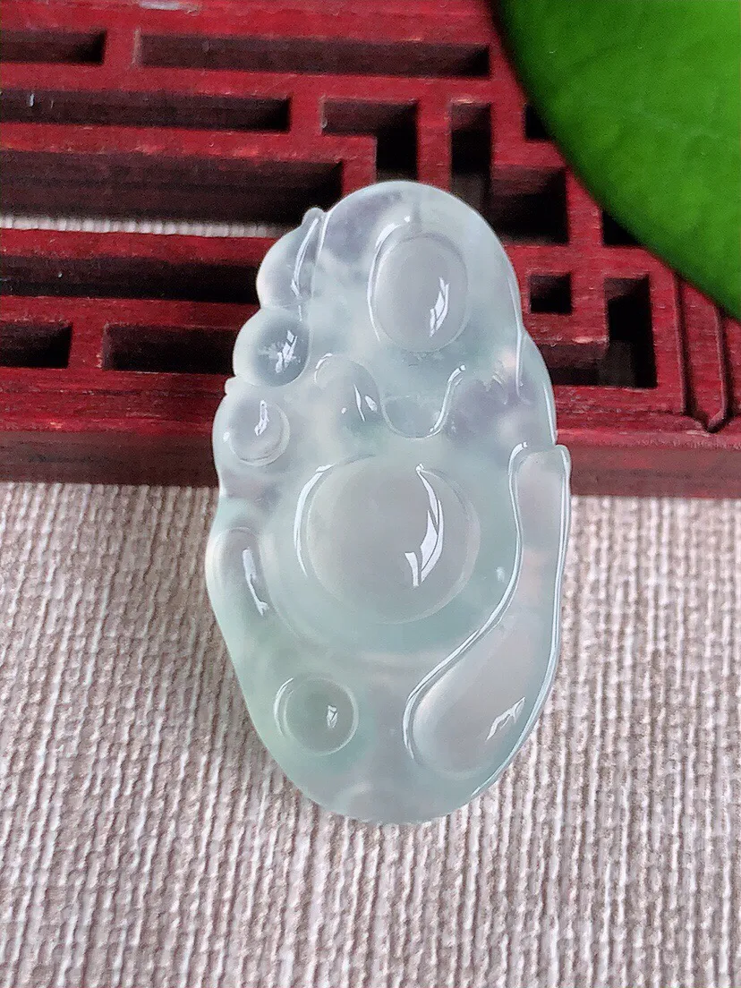 a货翡翠老坑冰种白月光布袋佛吊坠 尺寸34×18.6×6.6mm 重量6.26g 0612