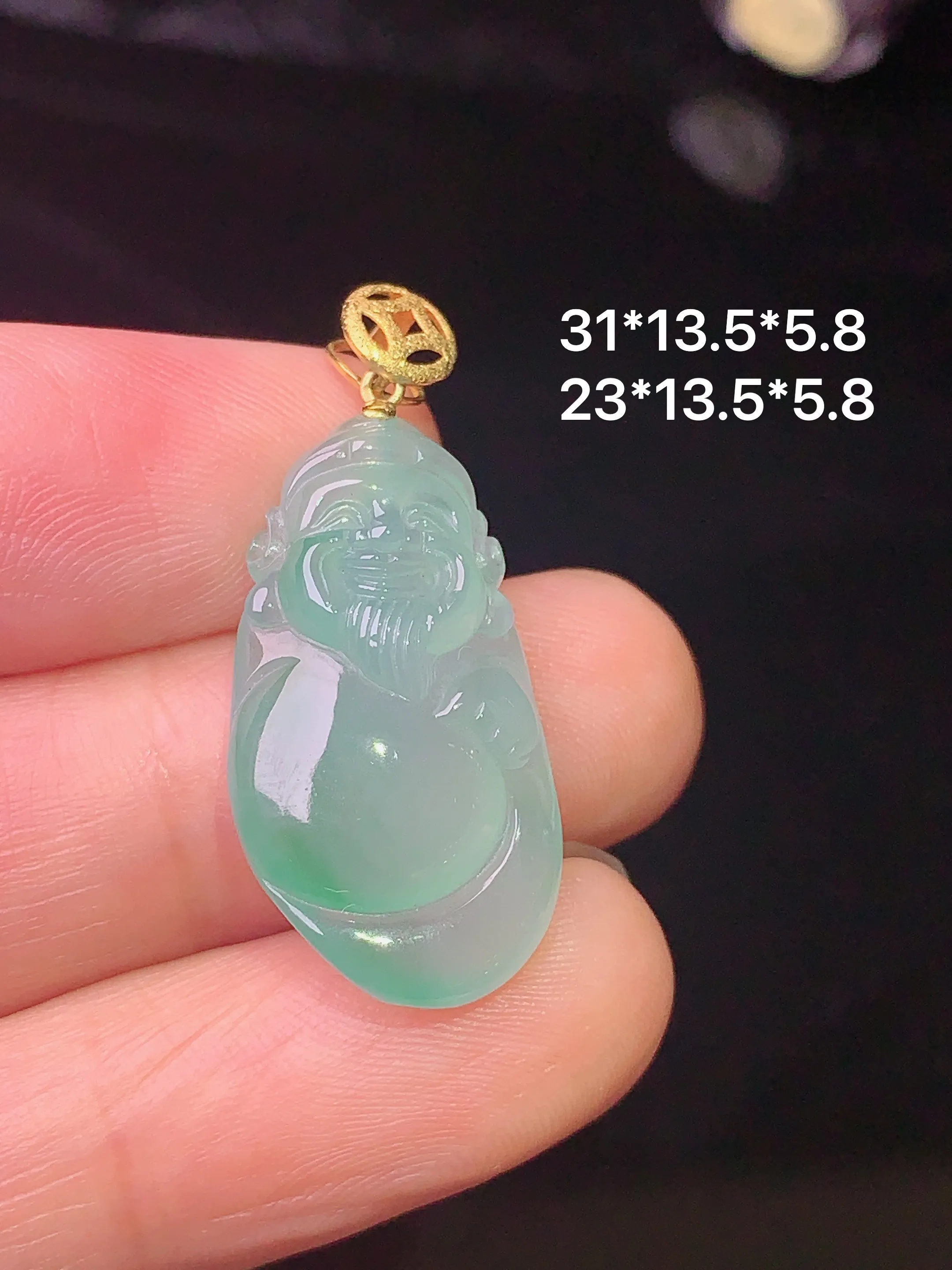 18k金镶嵌冰种财神吊坠 玉质细腻 水润亮眼  整体尺寸31*13.5*5.8