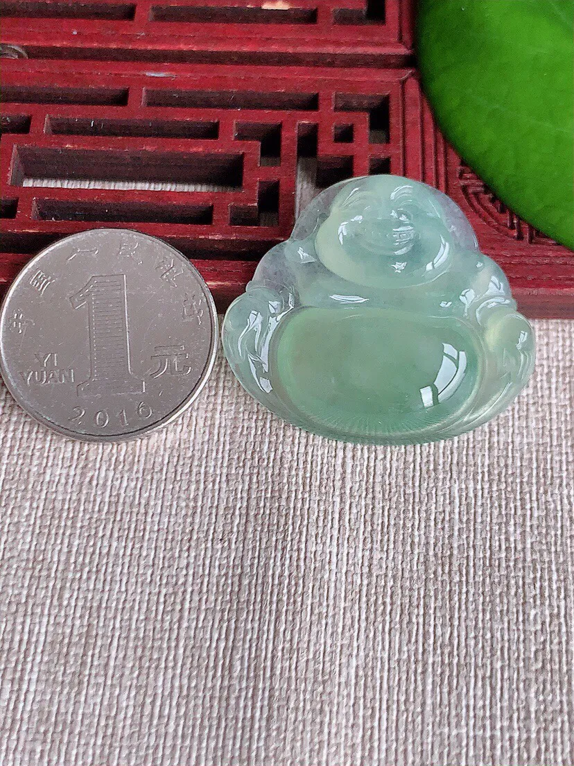 a货翡翠老坑冰种晴水佛公吊坠 尺寸31×35×6mm 重量10.00g 0613
