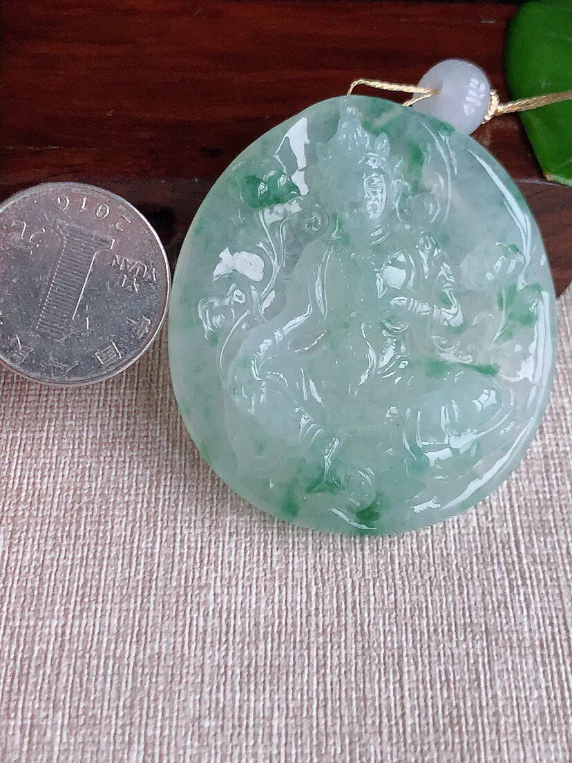 a货翡翠老坑冰种飘花大势至菩萨吊坠 尺寸53×47.4×10mm 重量48.25g 0613