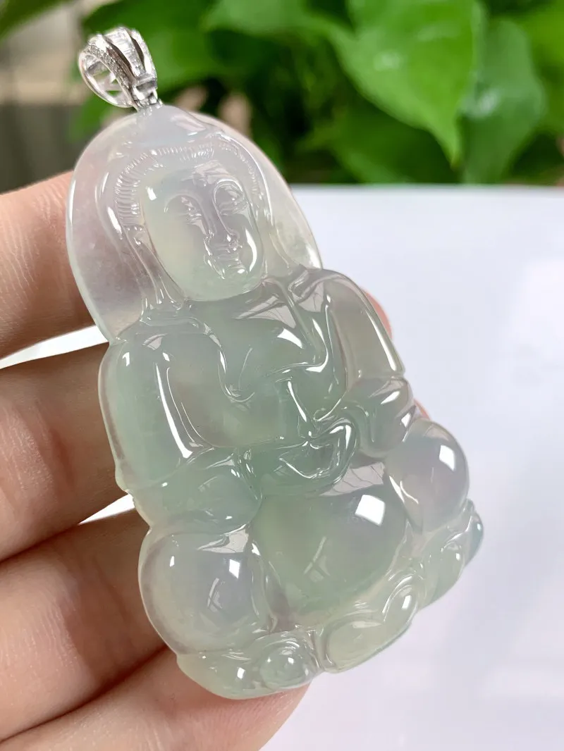 缅甸天然翡翠A货，18K金伴钻镶嵌冰种起胶观音吊坠挂件，整体尺寸：74/41.2/7.1mm裸石63.8/41.2/7.1mm