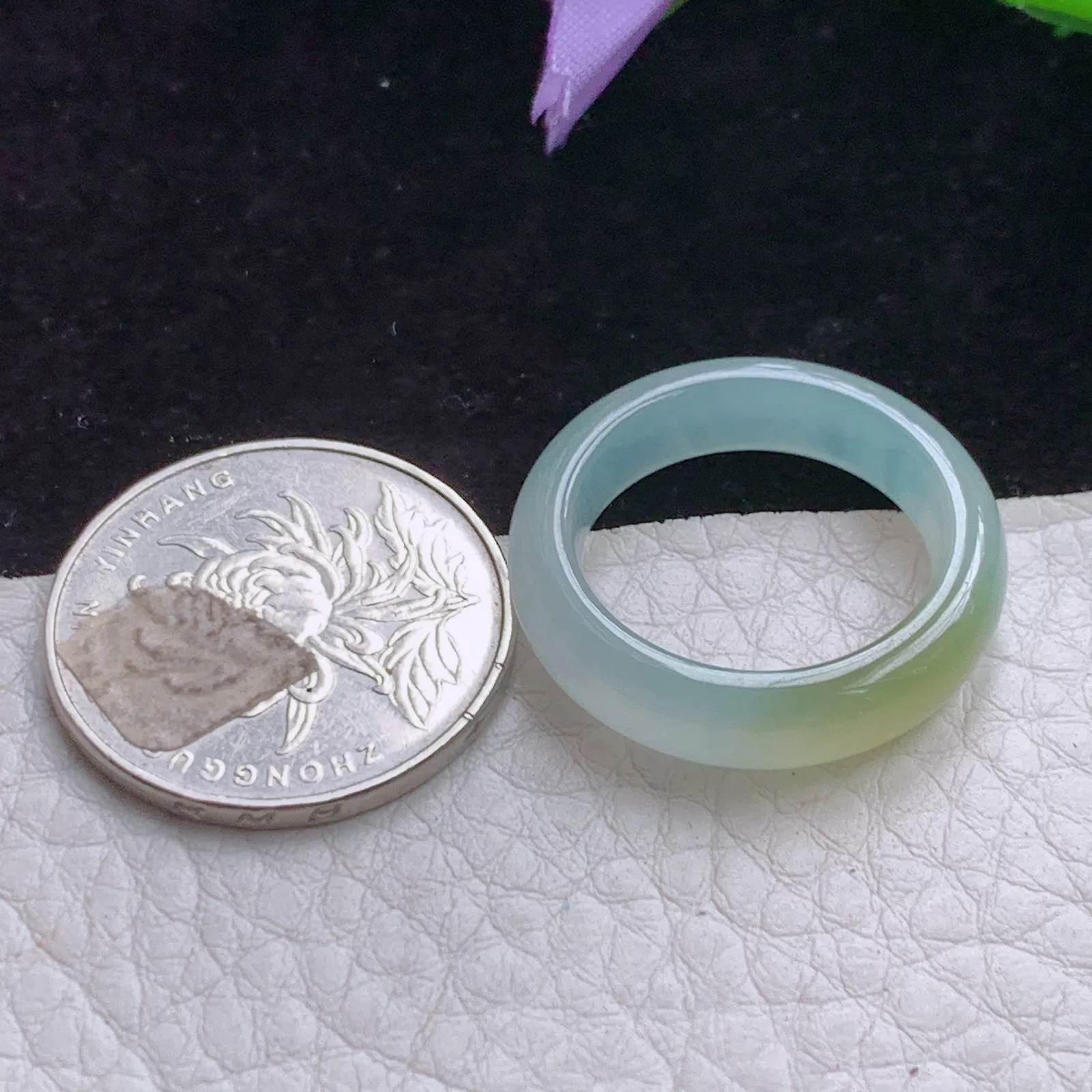 lz实拍18.5*6*4缅甸翡翠A货冰双彩招财18.5内径指环 玉戒指