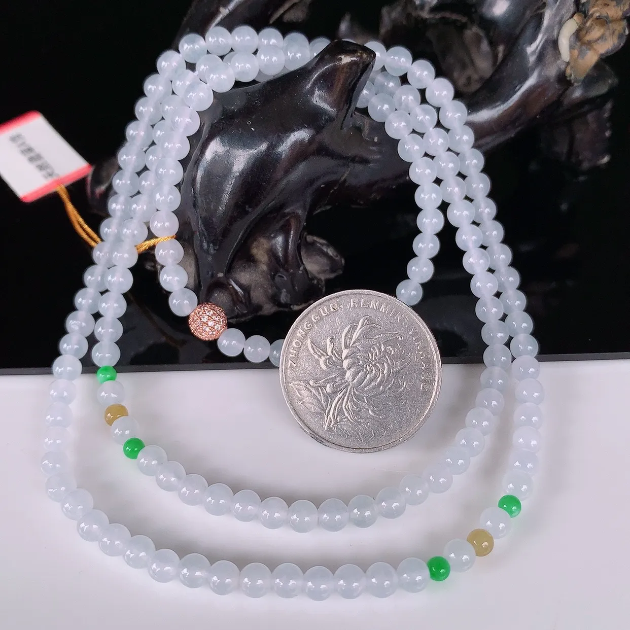 自然光实拍，冰润冰种三彩圆珠项链  翡翠项链 （装饰扣）玉质细腻  冰清玉润  颜色漂亮  #342.1尺寸4.5mm
