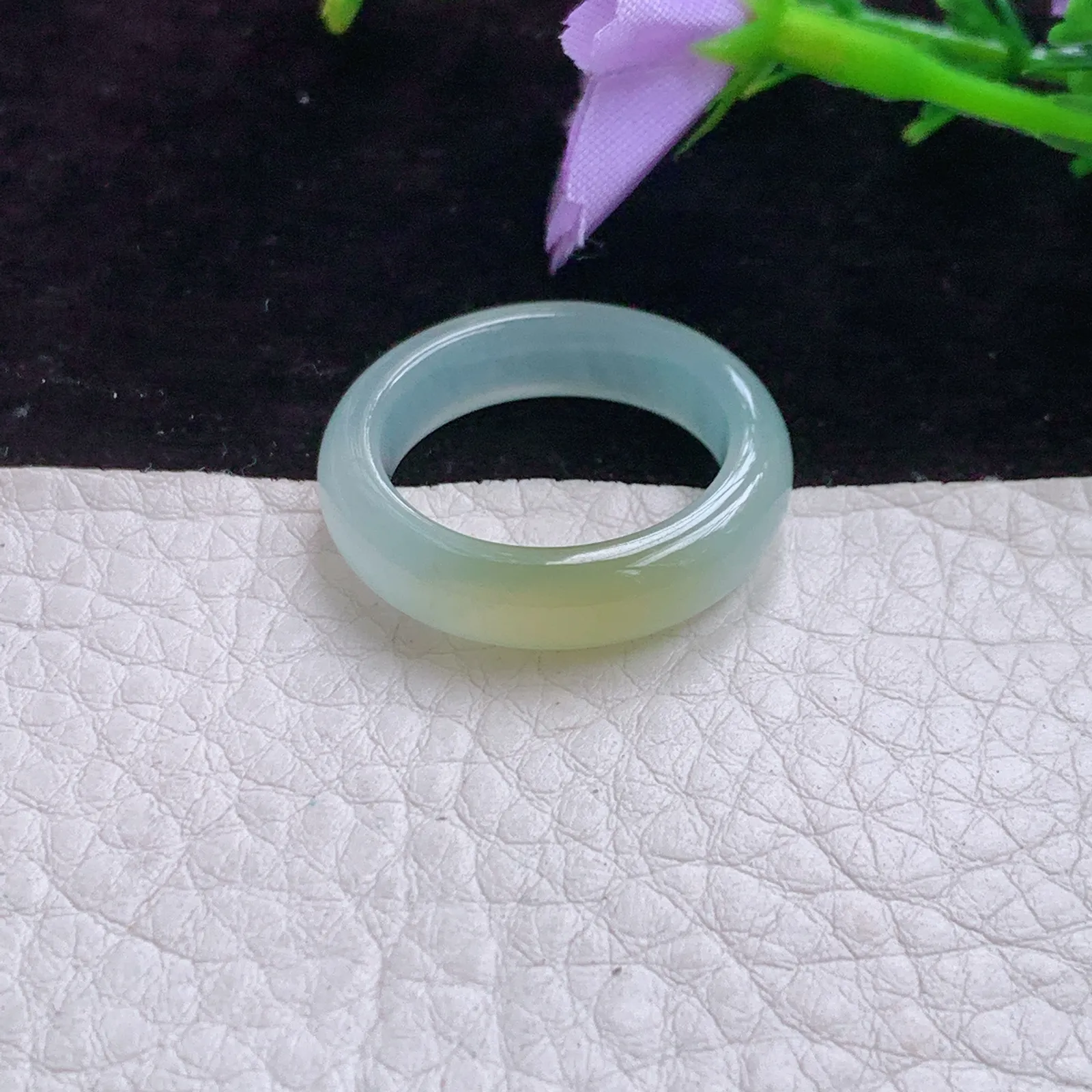 lz实拍18.5*6*4缅甸翡翠A货冰双彩招财18.5内径指环 玉戒指