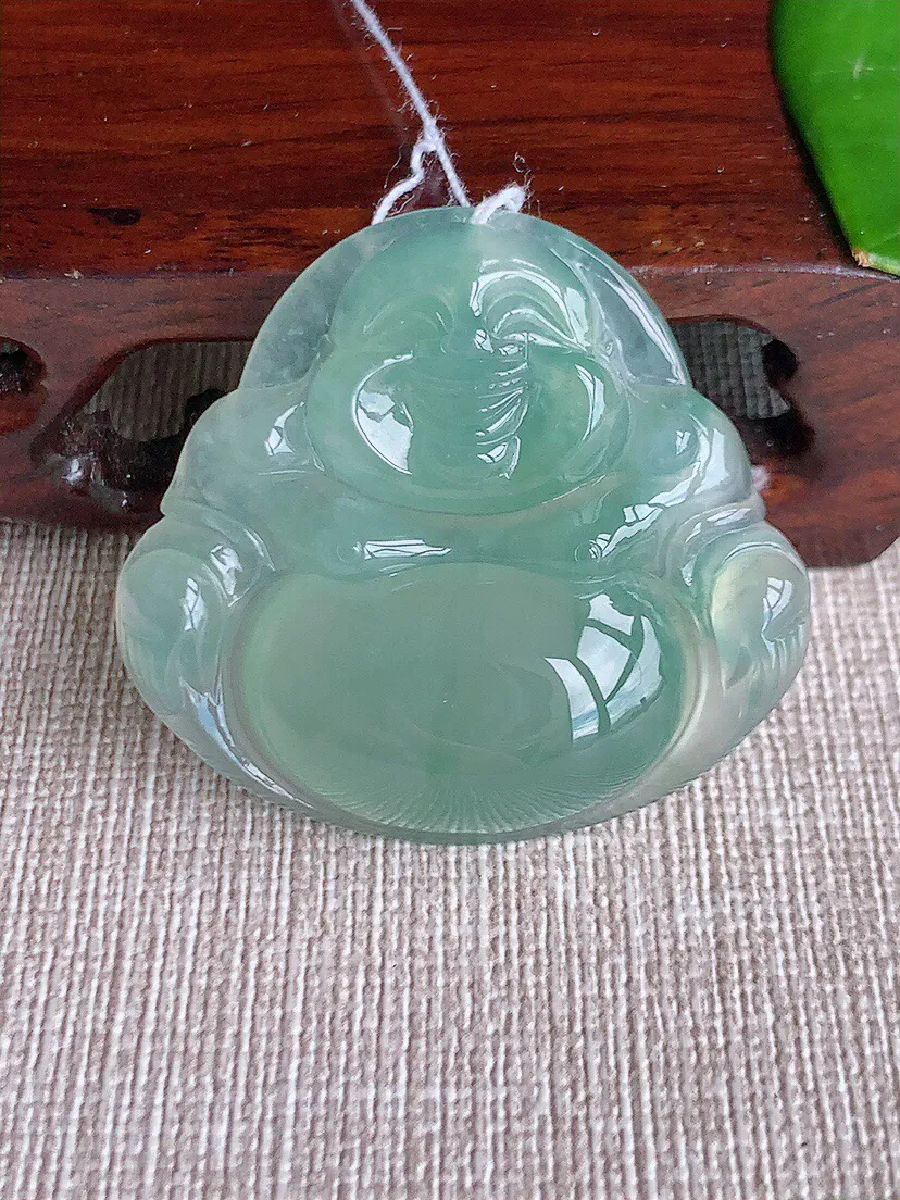 a货翡翠老坑冰种晴水大佛公吊坠 尺寸36×39.2×7.2mm 重量15.52g 0613
