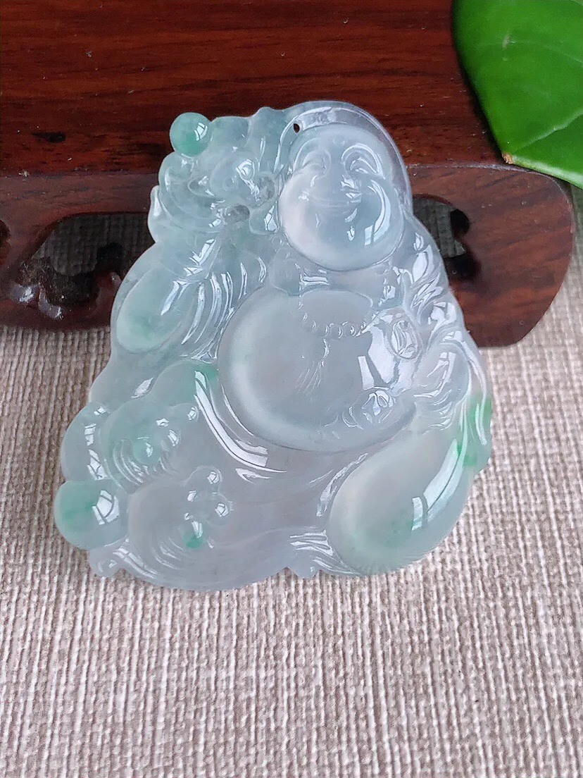a货翡翠老坑冰种飘绿布袋佛吊坠 尺寸43×38.7×5.6mm 重量17.46g 0613