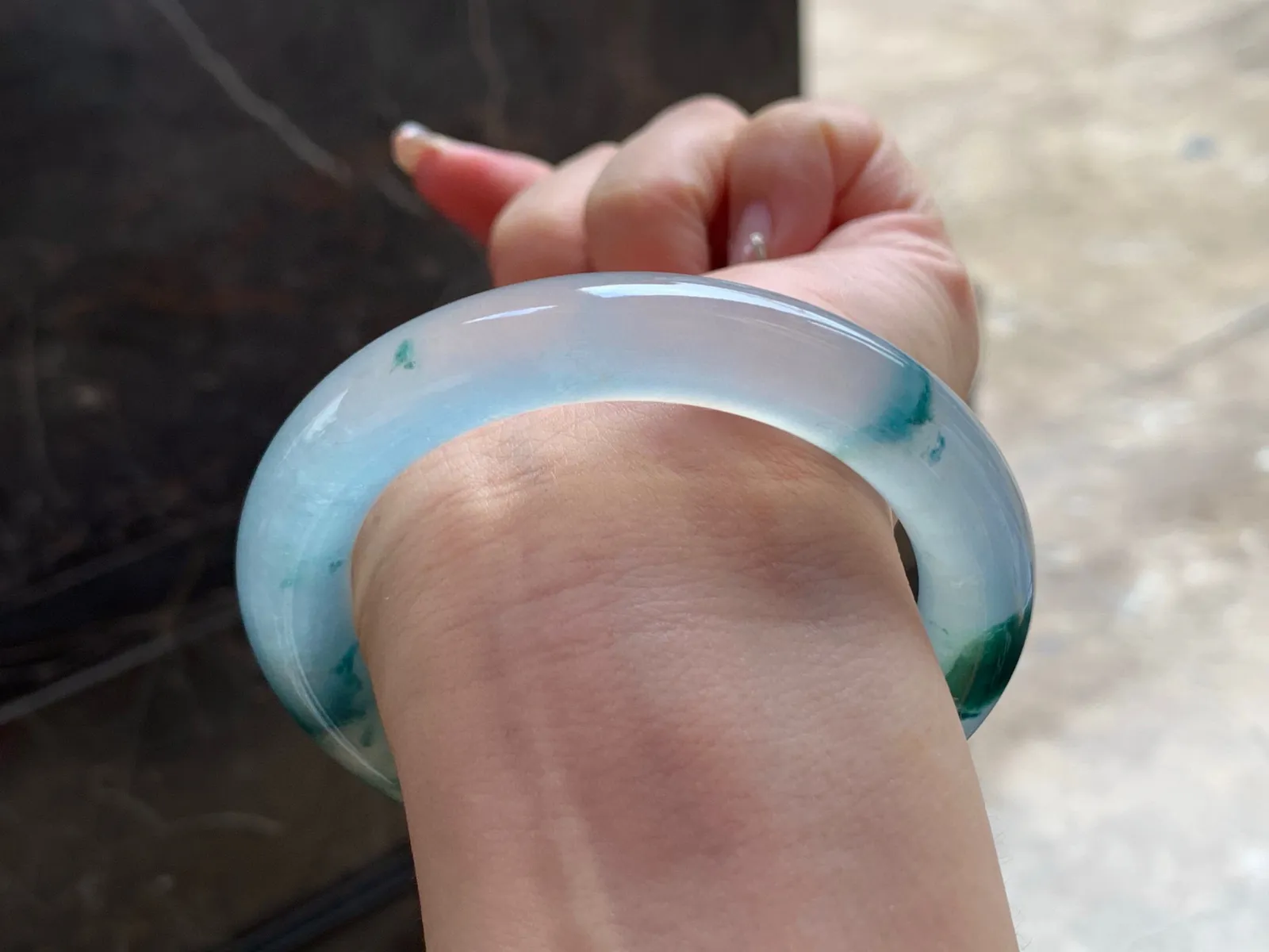 冰种飘花福镯
种老56.5/11mm