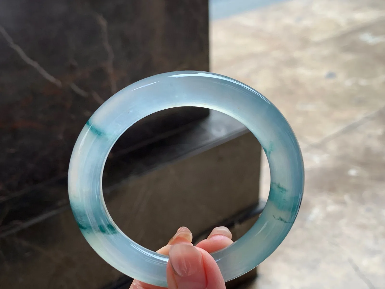 冰种飘花福镯
种老56.5/11mm