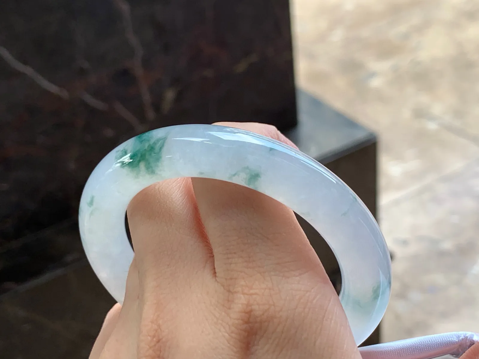 飘花福镯
清爽55/11mm
