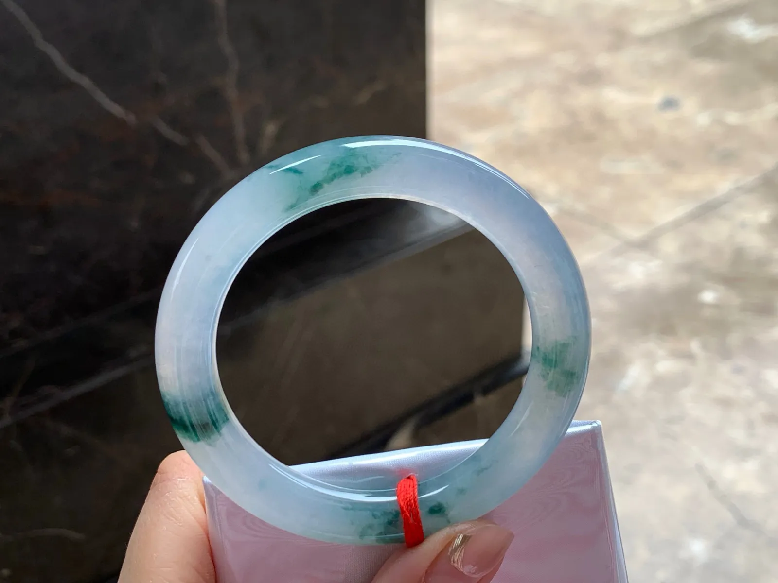 冰种飘花福镯
种好水足 54.5/10mm