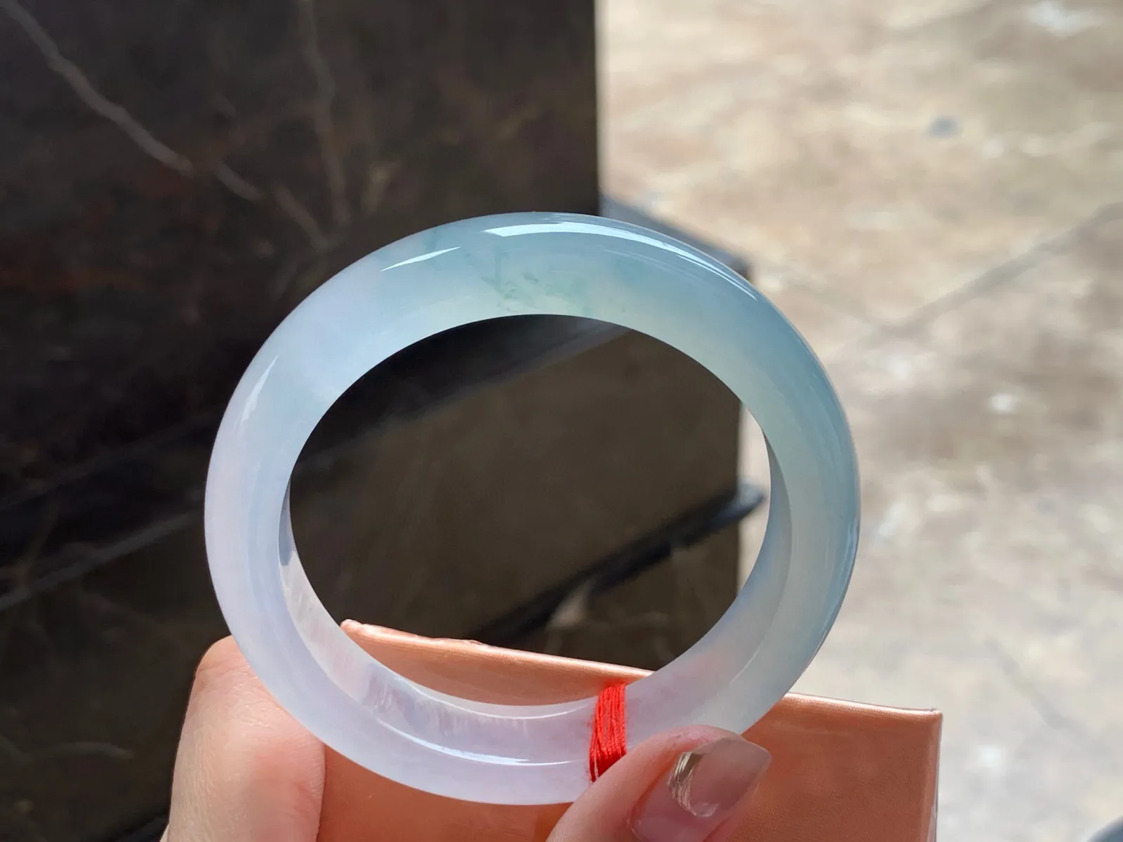 冰种手镯
种好56.5/12.7/9mm
