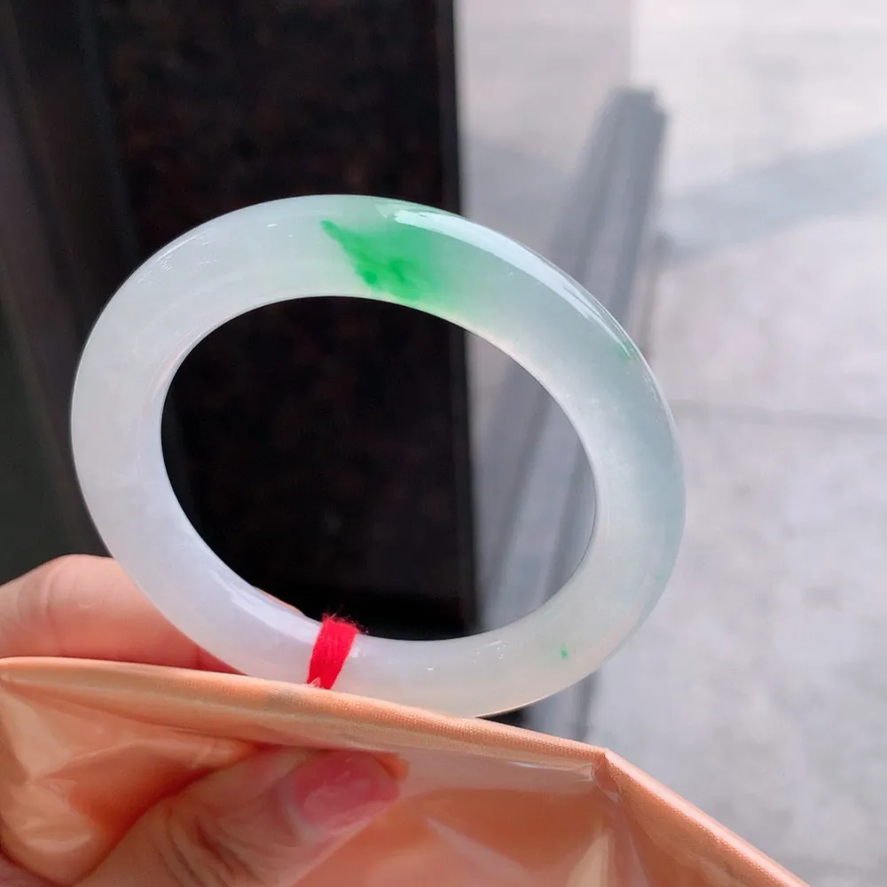 圆条冰玻阳绿 无瑕 尺寸:50.5/9.5种色俱佳