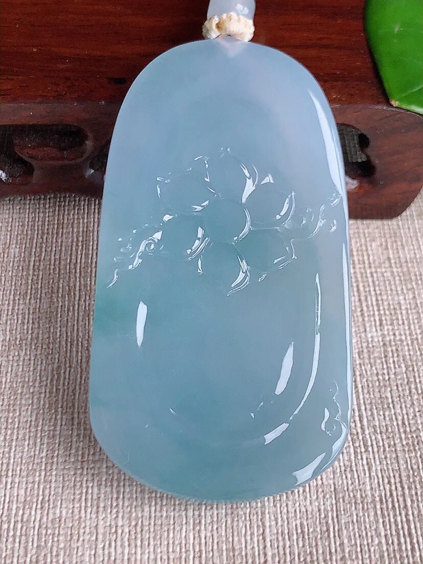 a货翡翠老坑冰种紫罗兰大势至菩萨吊坠 尺寸67.5×36×7mm 重量45.04g 0614