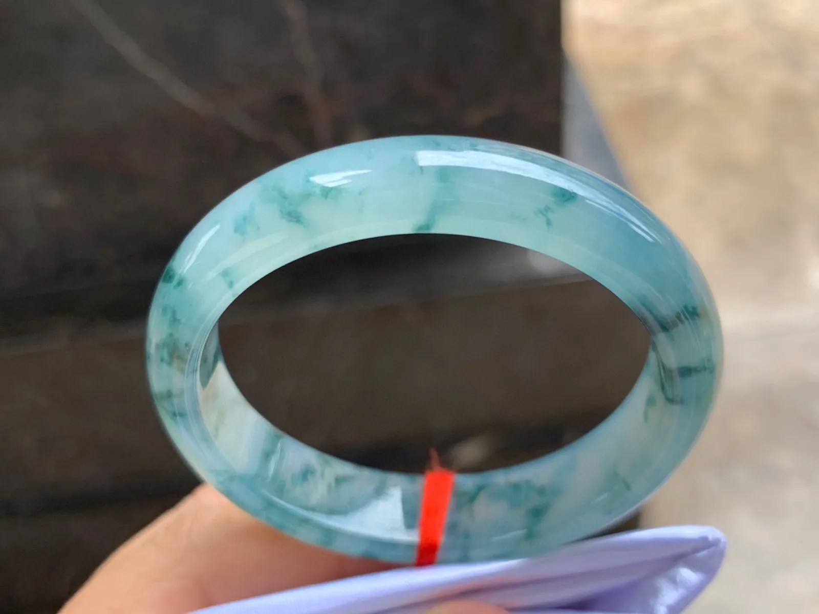 51.5-13-7mm
飘花贵妃手镯 种好细腻 花色浓郁灵动
