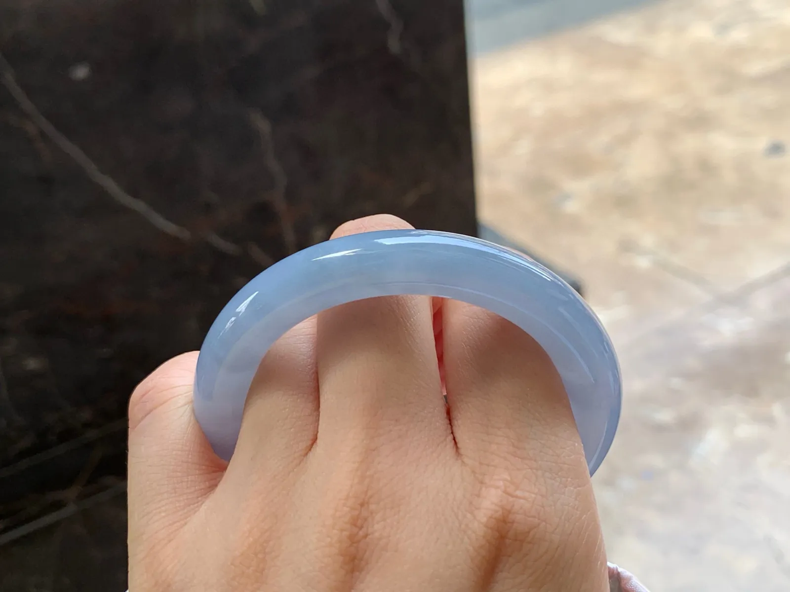 冰紫春福镯
水润清爽 53/9.6mm