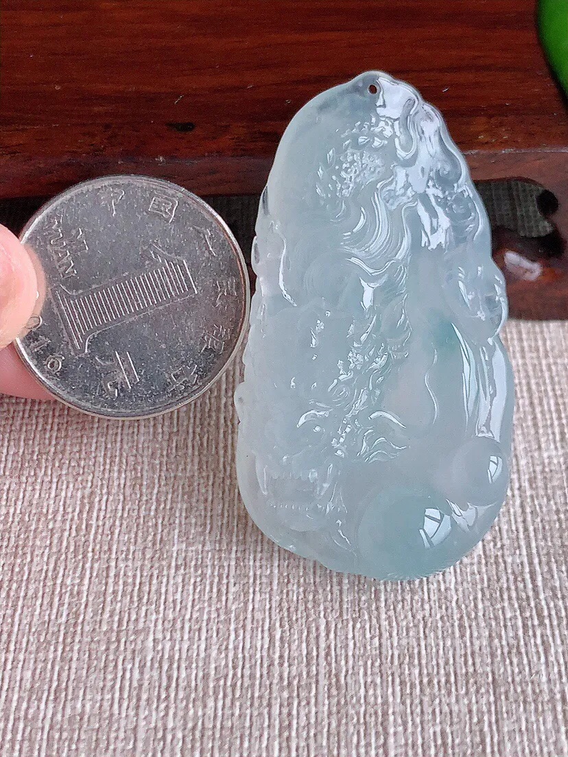 a货翡翠老坑冰种飘花龙牌吊坠 尺寸49.6×26.6×12mm 重量26.36g 0614