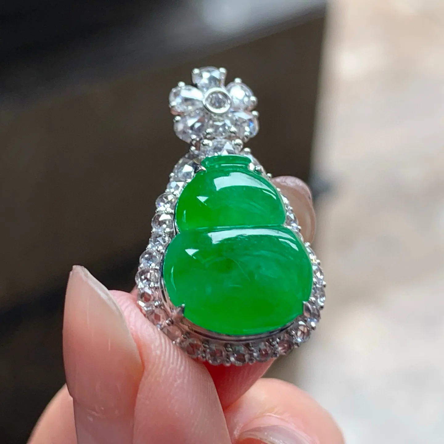 辣绿葫芦
真金镶嵌 精致