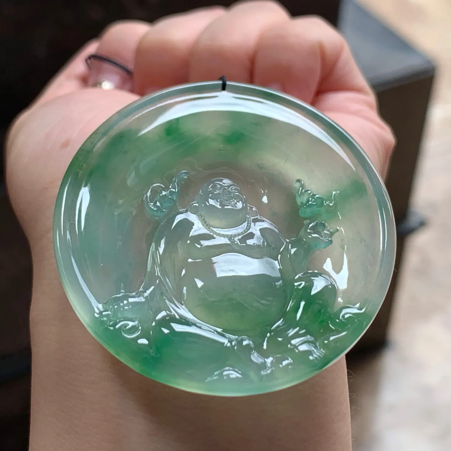 冰种色花逍遥佛
种好水足 大气