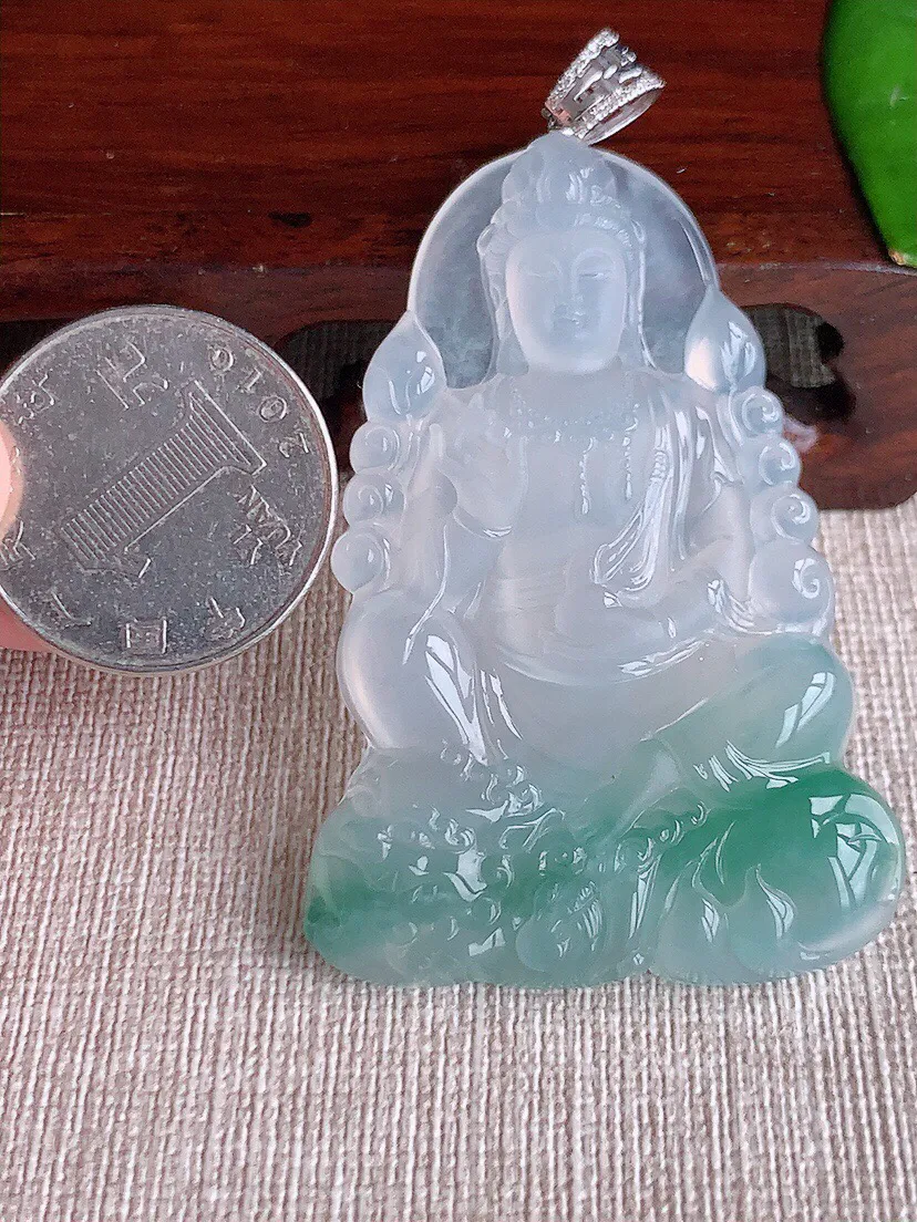a货翡翠老坑冰种18K金镶嵌飘花文殊菩萨吊坠 尺寸57×39×6mm 重量26.36g 0614
