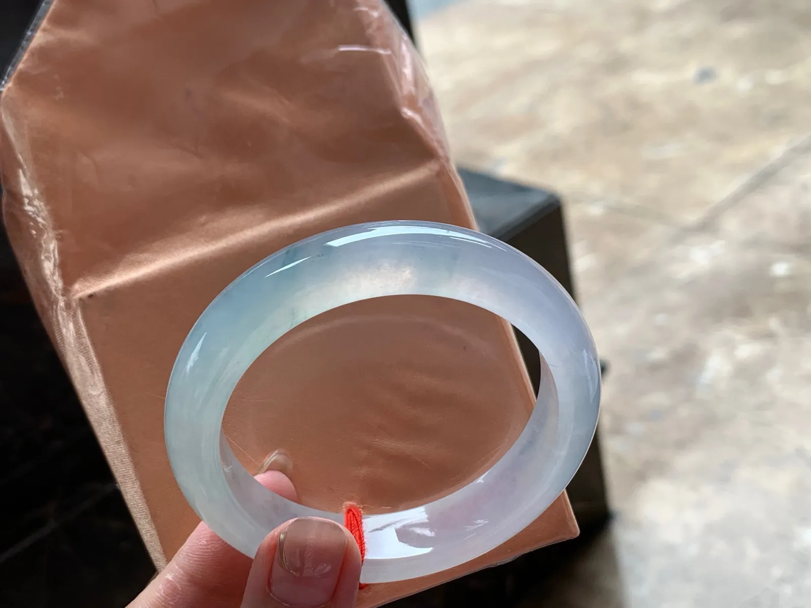 冰种手镯
种好56.5/12.7/9mm