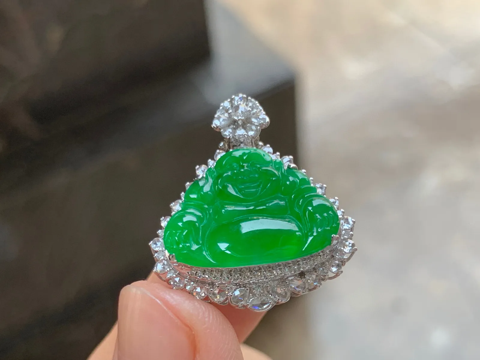 冰阳绿佛公 色阳水润 18K金镶嵌