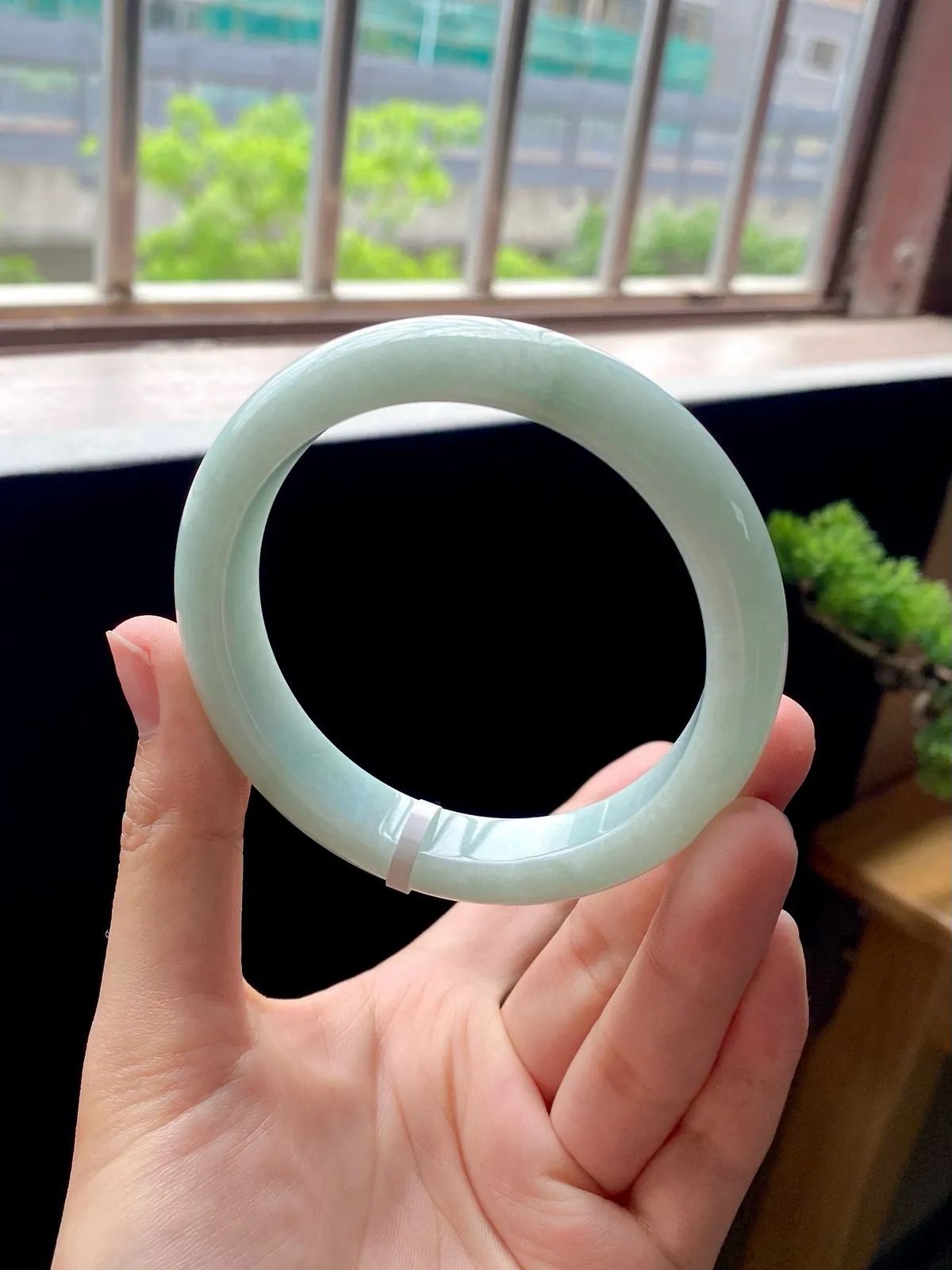 果绿正圈，圈口60.7-12.5-8.8