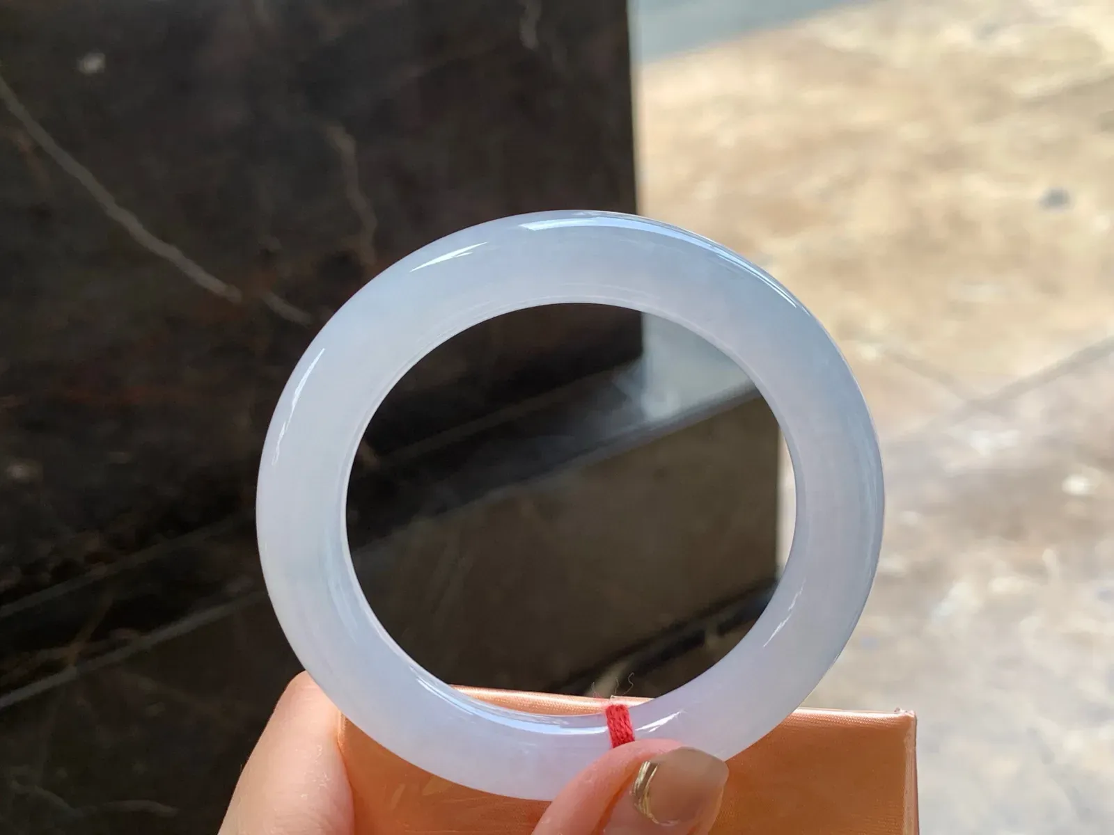 冰种福镯
种好水足 55.8/10.3mm