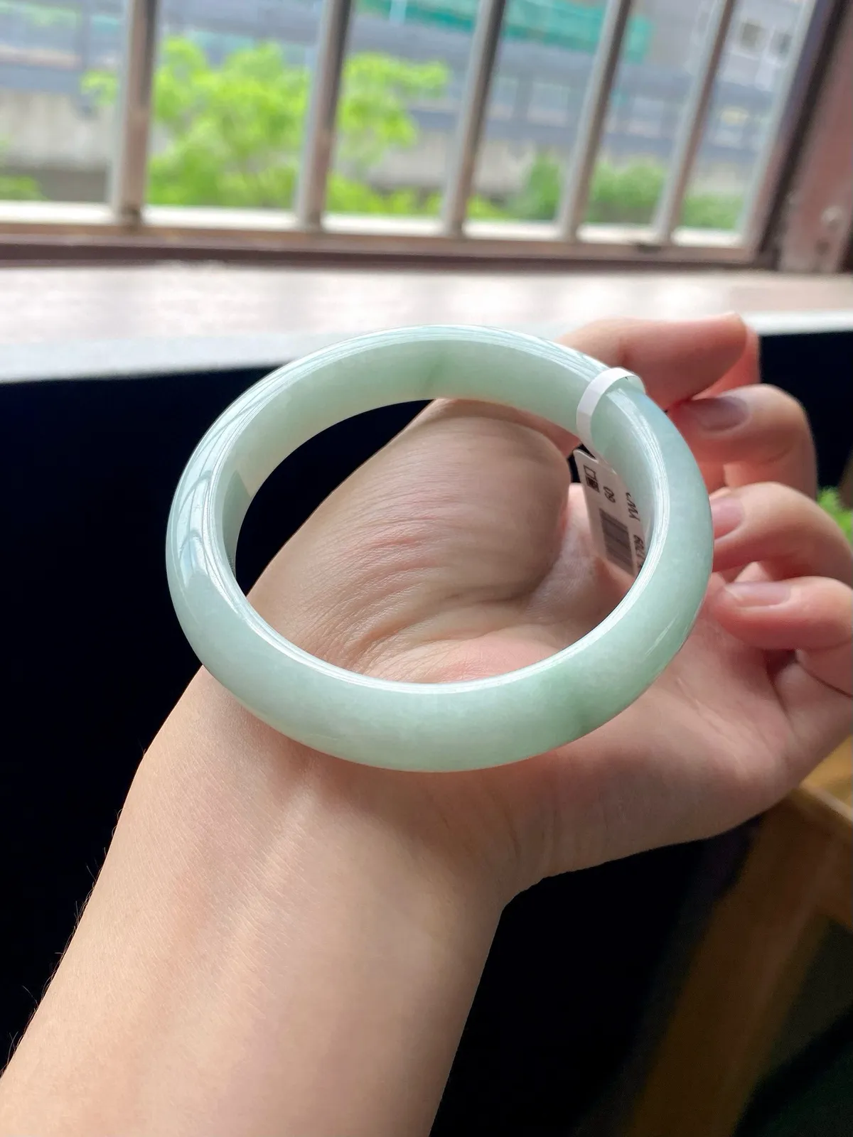 果绿正圈，圈口60.7-12.5-8.8