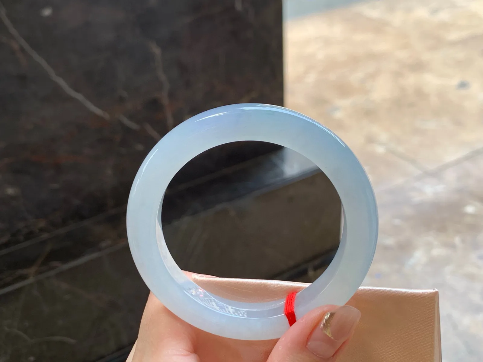 冰手镯
清爽54.5/9.5/9.5mm